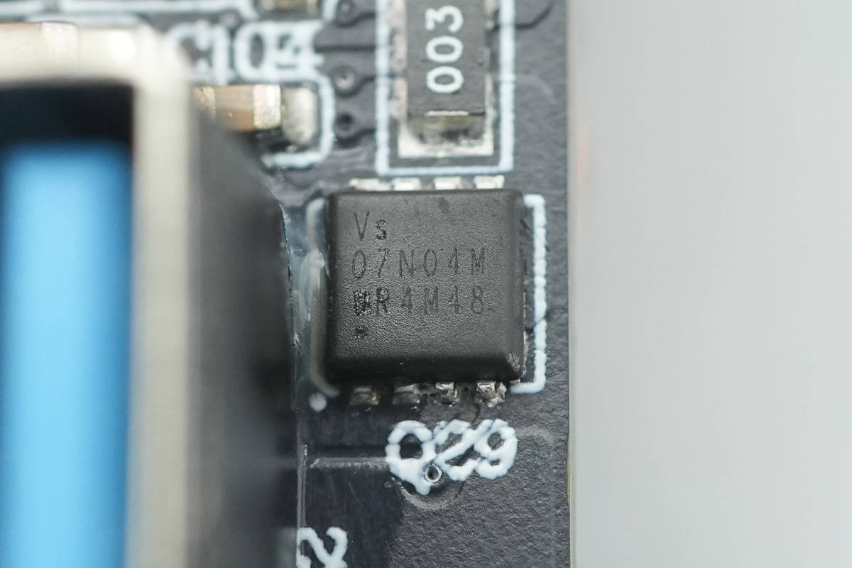 支援APP跨端查詢一鍵管理，安克Prime 150W充電底座拆解