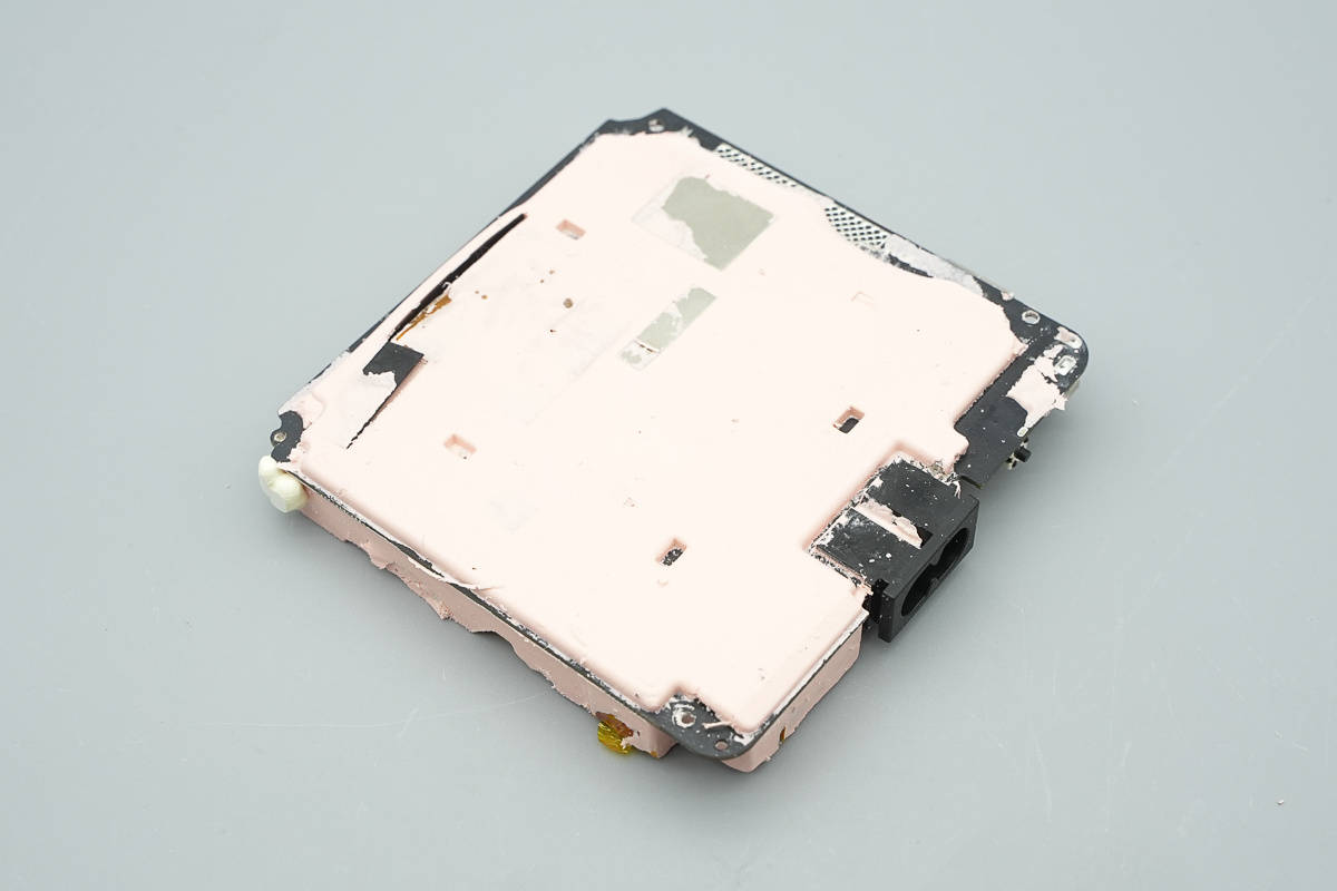 支援APP跨端查詢一鍵管理，安克Prime 150W充電底座拆解