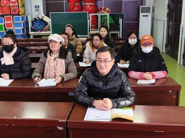 基於學科實踐 賦能學科育人 ——未央區棗園小學1月學科大教研活動