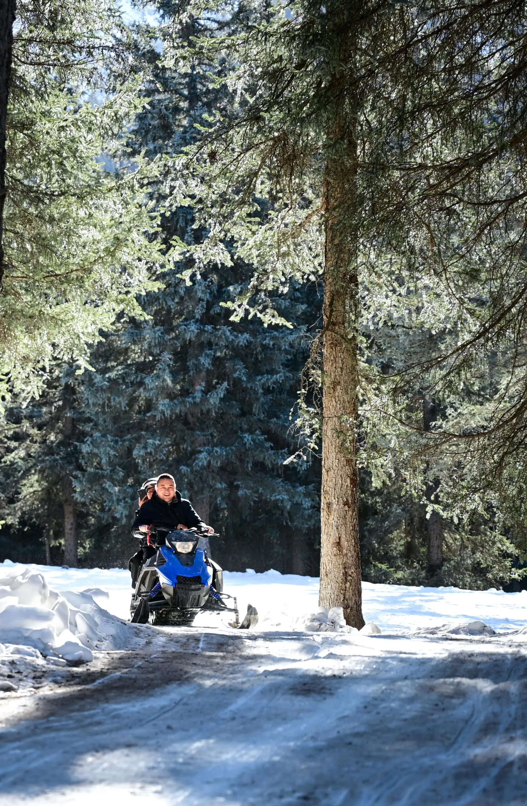 青海祁連：冰雪旅遊熱