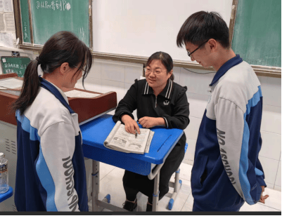 原創濟南市萊蕪第一中學師者風采——楊靜：深耕教育沃土 靜待桃李芬芳